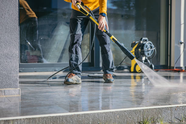 Best Deck and Patio Pressure Washing in Edgerton, WI
